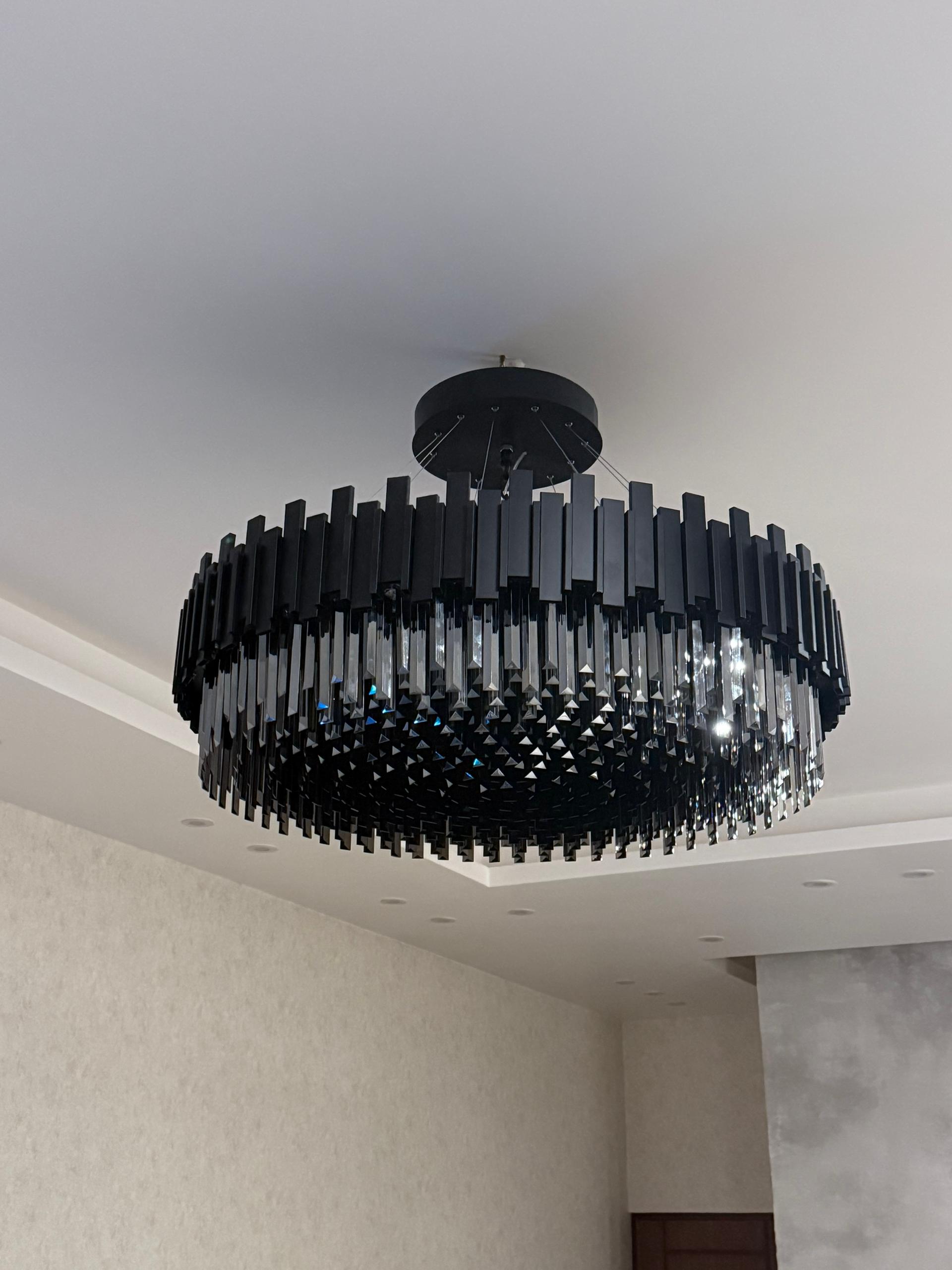 لوستر پیانویی LED – معماری نور با الهام از ریتم و نظم - تصویر 6