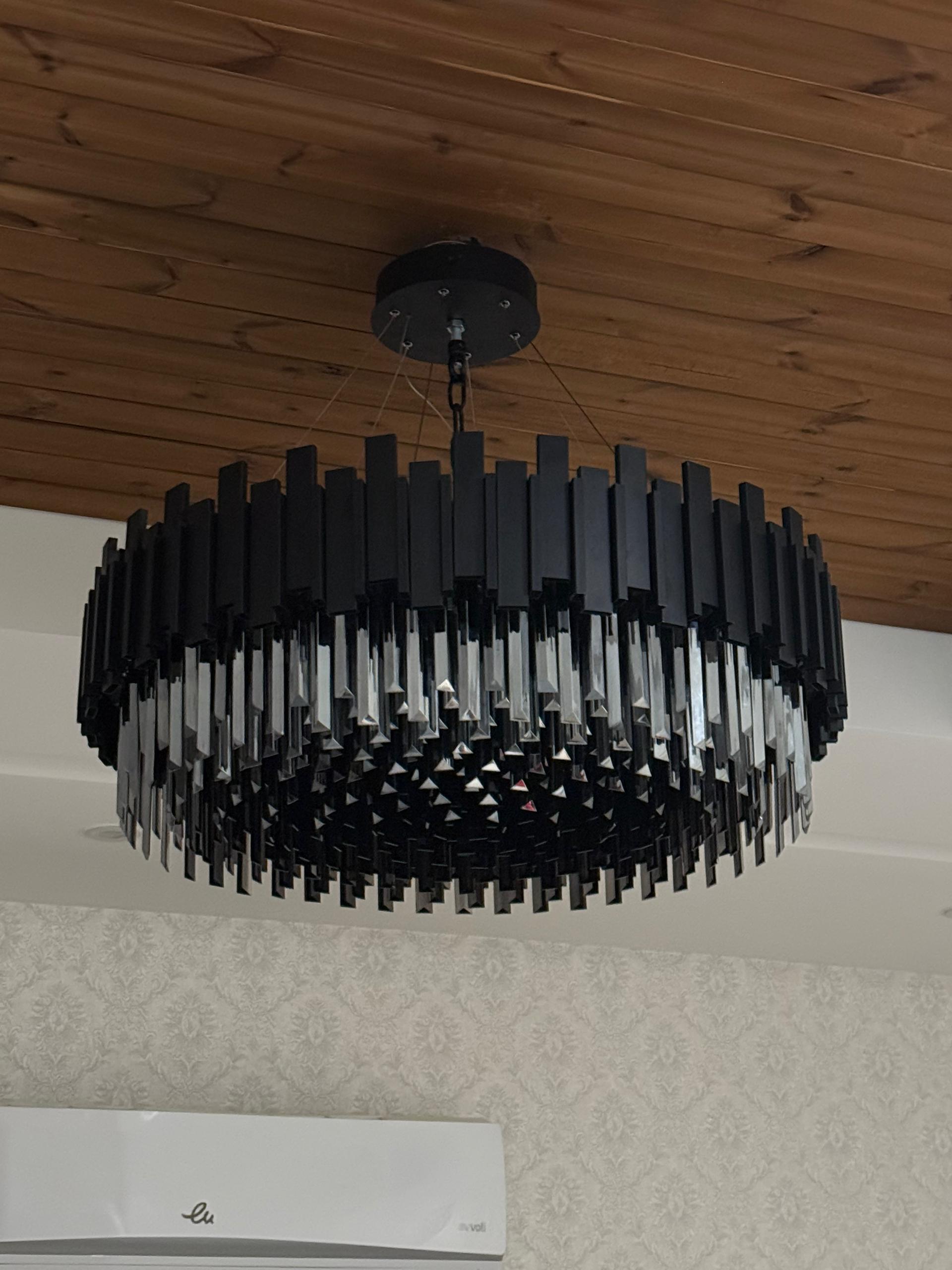 لوستر پیانویی LED – معماری نور با الهام از ریتم و نظم - تصویر 4