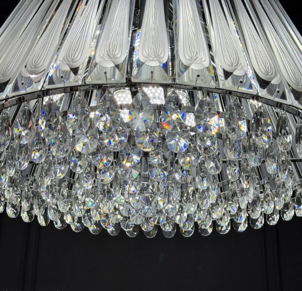 لوستر آویز کریستالی وارداتی مدل TH_8430 – بدنه آبکاری نقرهای و طلایی - تصویر 4