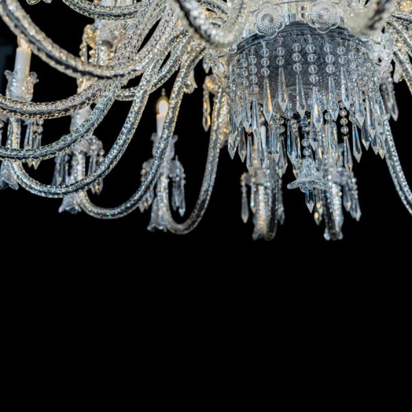 لوستر باکارات VIP وارداتی – کریستال سفید | ۶ تا ۳۲ شاخه - تصویر 12