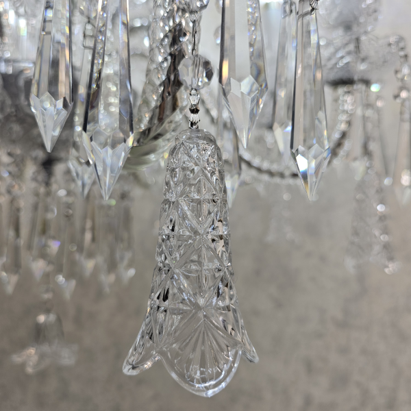 لوستر باکارات VIP وارداتی – کریستال سفید | ۶ تا ۳۲ شاخه - تصویر 3