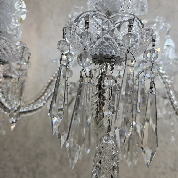 لوستر باکارات VIP وارداتی – کریستال سفید | ۶ تا ۳۲ شاخه - تصویر 4